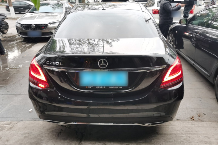 奔驰C级 2021款 C 260 L 运动版车身外观6004
