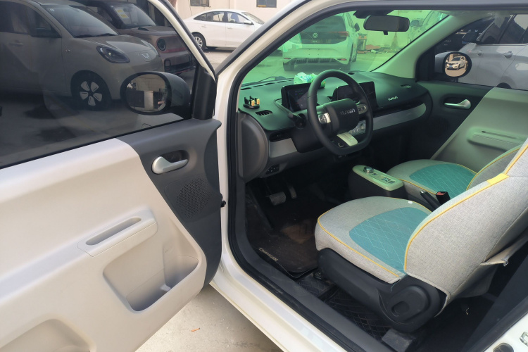 长安启源 长安Lumin 2023款 205km 香沁款中控内饰20