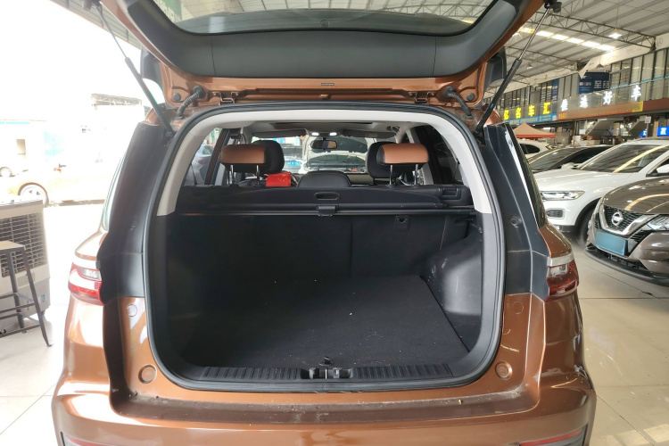 吉利汽车 远景X6 2020款 1.4T CVT尊贵型局部细节23