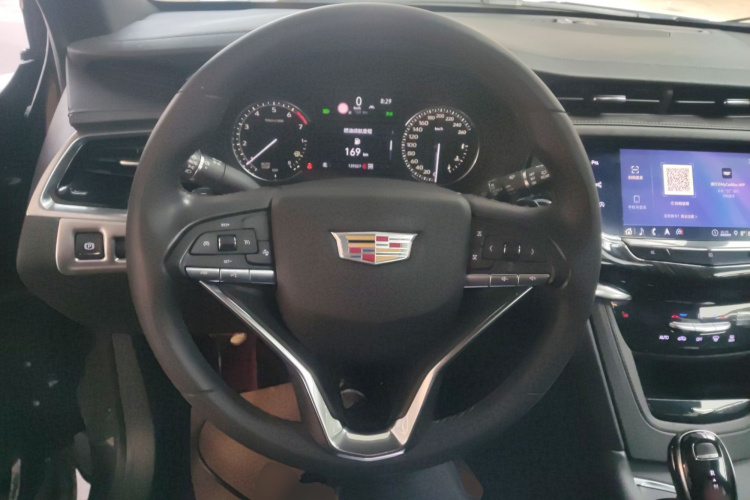 凯迪拉克XT6 2020款 28T 六座四驱豪华型中控内饰13