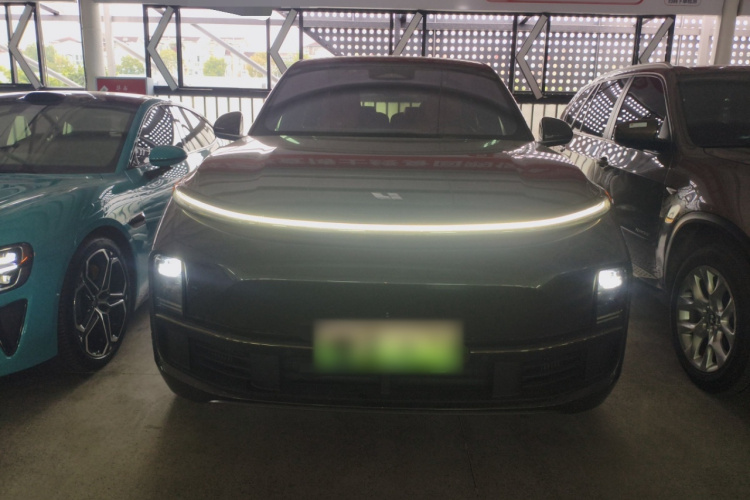 理想汽车 理想L8 2023款 Pro车身外观6001