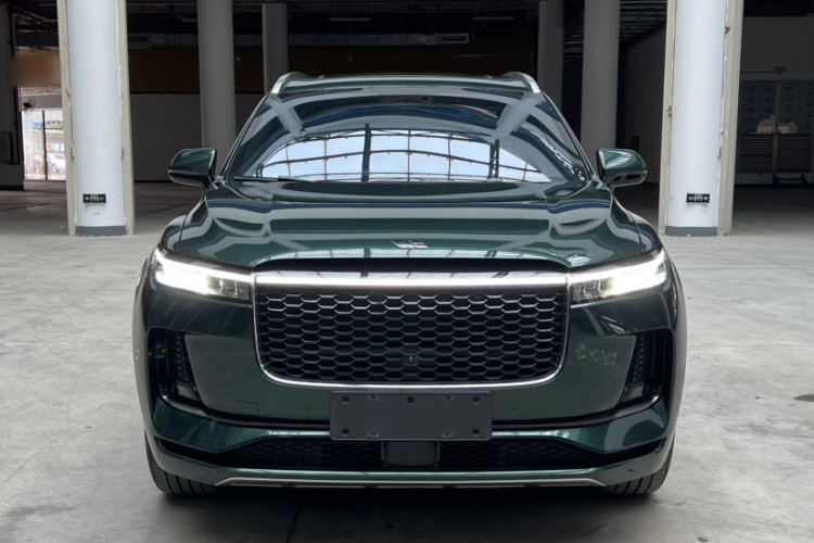 理想汽车 理想ONE 2021款 增程6座版车身外观6008