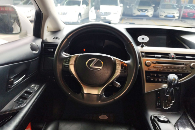 雷克萨斯RX经典 2013款 270 典雅版中控内饰13