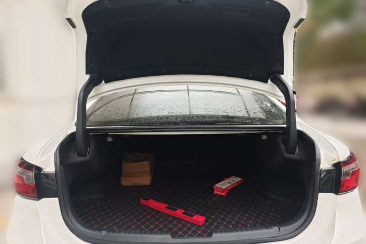 马自达 阿特兹 2020款 2.5L 蓝天尊崇版中控内饰23