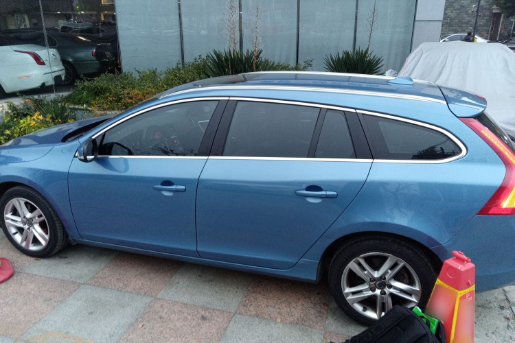 沃尔沃V60 2015款 T5 智雅版车身外观6003