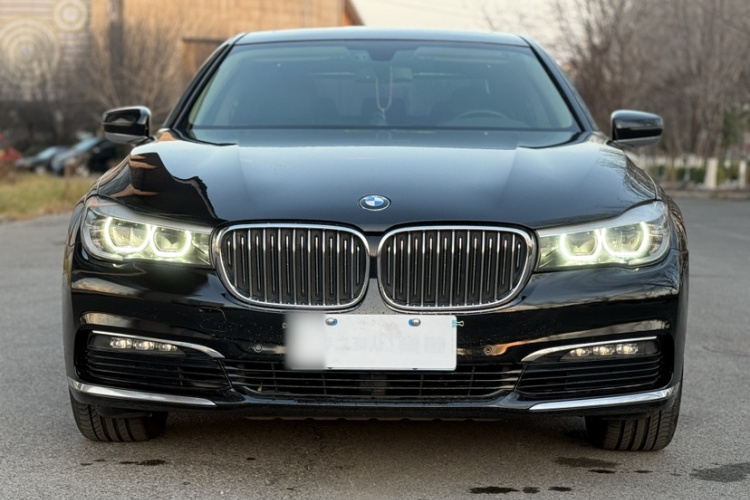 宝马7系 2017款 730Li 领先型车身外观6003