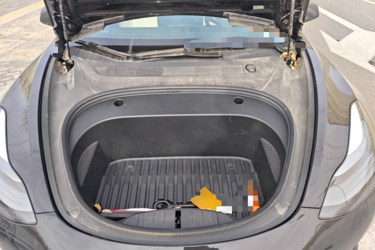 特斯拉 Model 3 2022款 后轮驱动版局部细节24