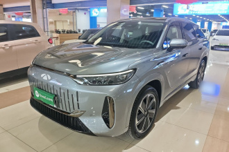 奇瑞 风云T10 2024款 210 奢享版