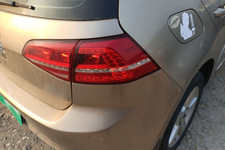 大众 高尔夫 2016款 230TSI 自动舒适型车身外观6006