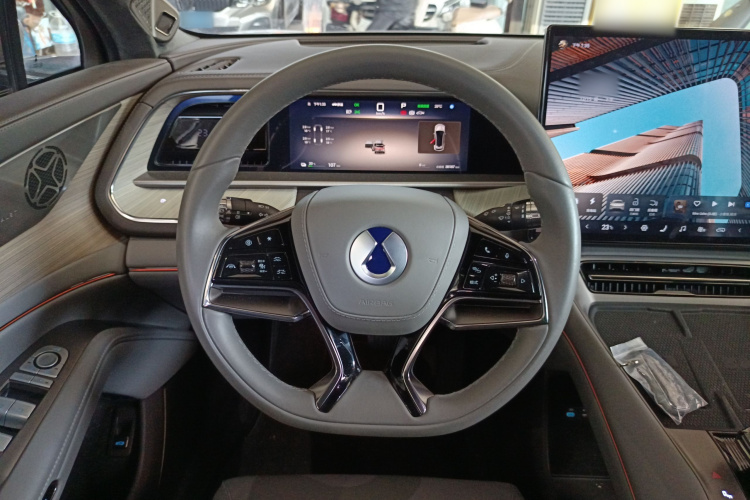 腾势N7 2023款 长续航性能版中控内饰13