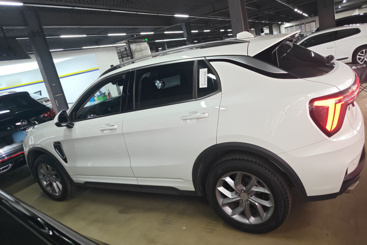 领克01 2023款 2.0TD 两驱亚运版车身外观6003