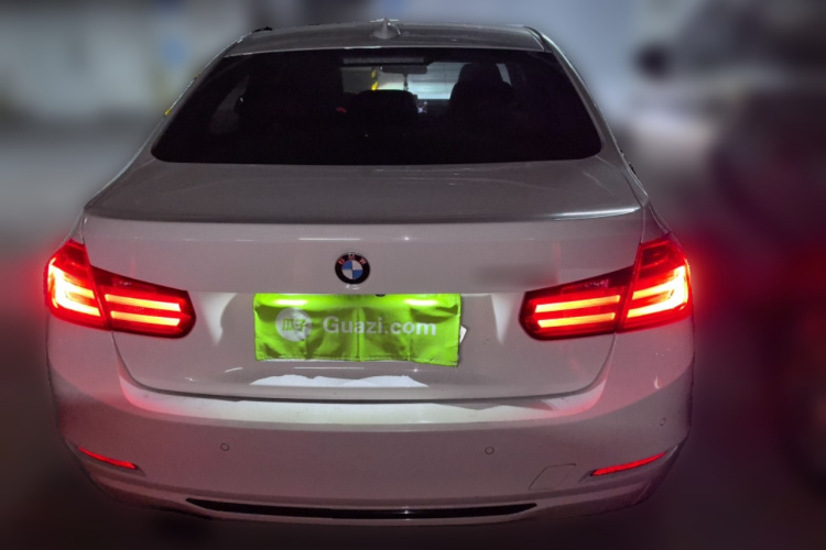 宝马3系 2015款 328i 运动设计套装车身外观6004