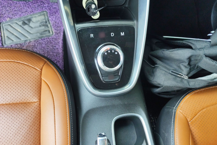 宝骏510 2017款 1.5L 自动豪华型局部细节18