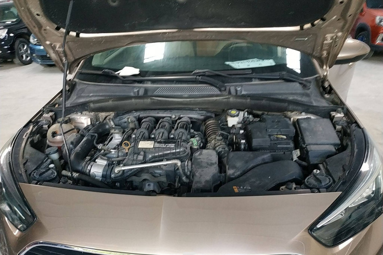 别克 凯越 2018款 15N CVT精英型局部细节24