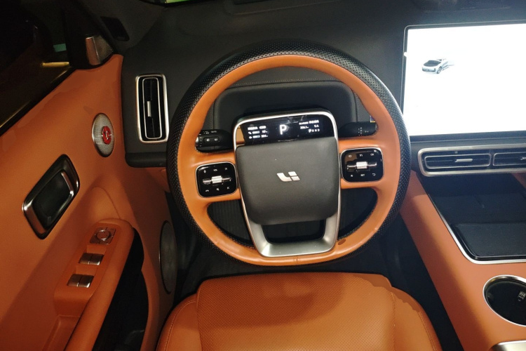 理想汽车 理想L9 2022款 Max局部细节13