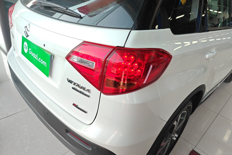 铃木 维特拉 2016款 1.4T 自动四驱旗舰型车身外观9