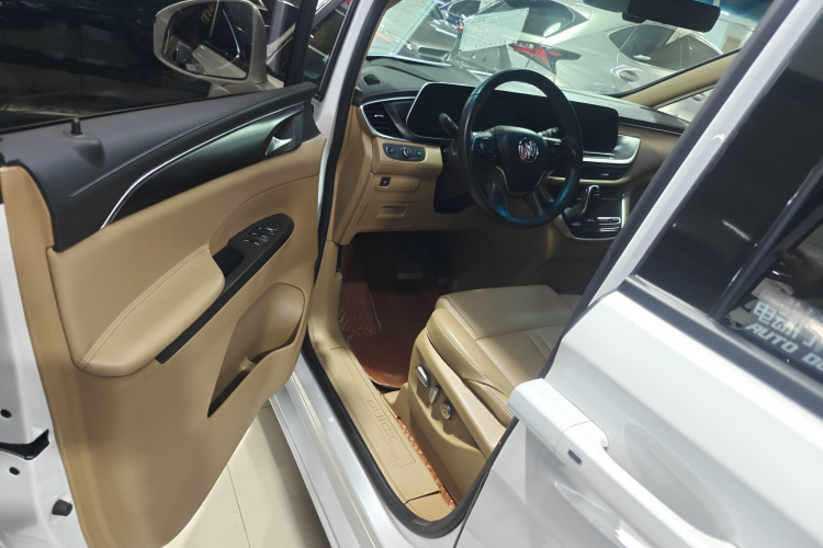 别克GL8 2020款 ES陆尊 653T 尊享型中控内饰20