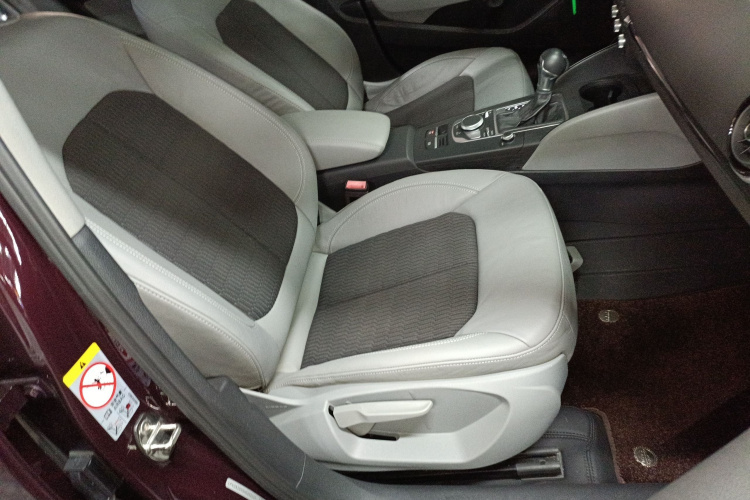 奥迪A3 2017款 Limousine 35 TFSI 时尚型局部细节41