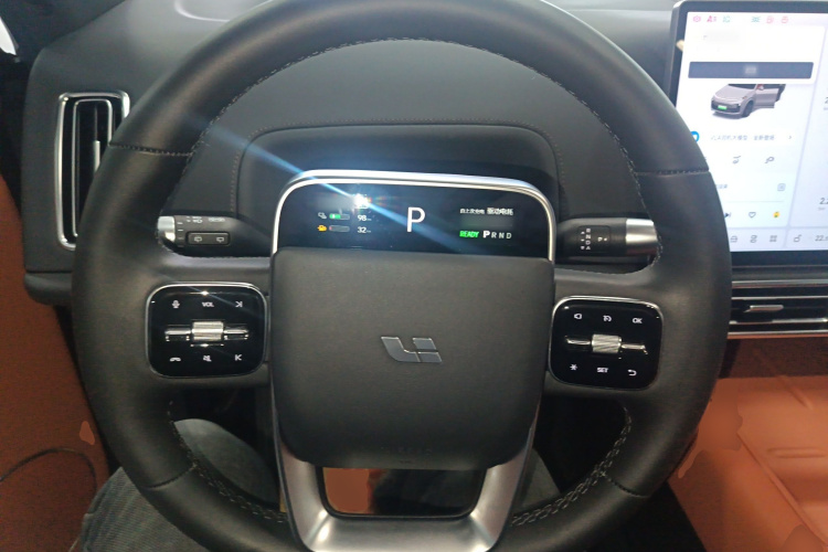 理想汽车 理想L8 2023款 Max局部细节13