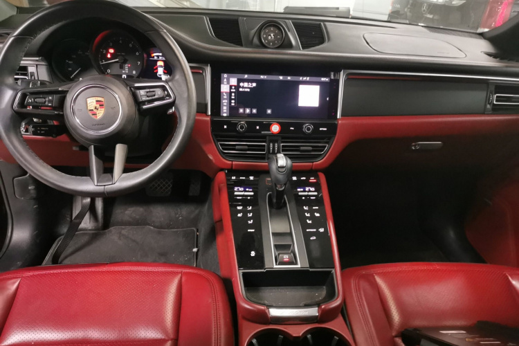 保时捷 2022款 Macan 2.0T中控内饰12