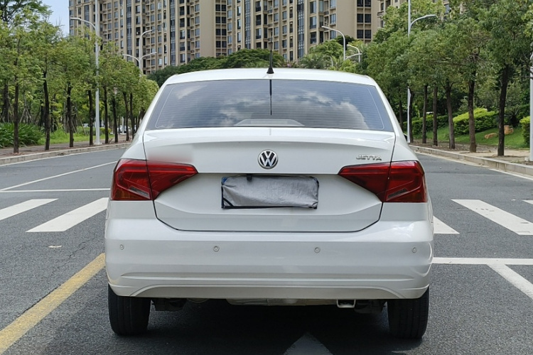 大众 捷达 2017款 1.4L 手动时尚型车身外观6007