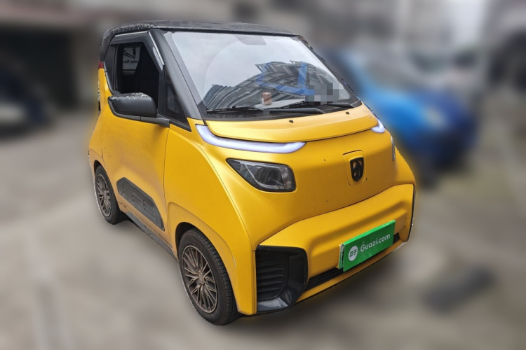 宝骏E200 2020款 305KM 智行版车身外观3