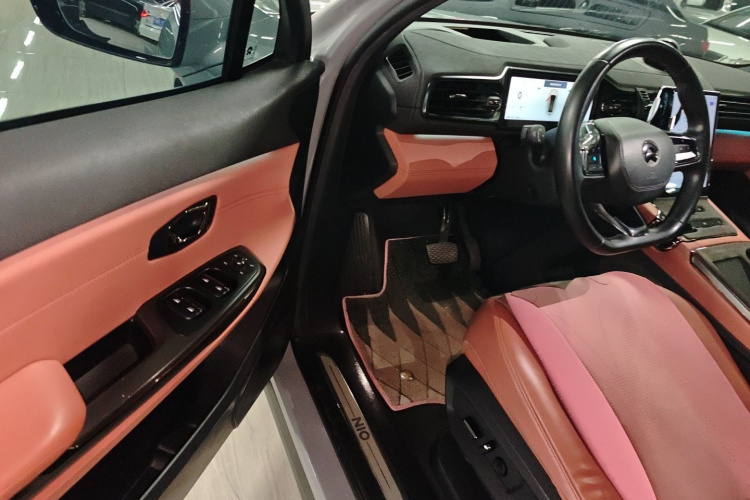 蔚来EC6 2020款 465KM 运动版中控内饰20