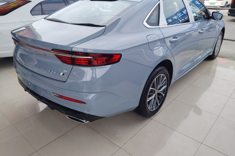 吉利汽车 星瑞 2025款 东方曜 1.5TD 扶摇版车身外观6004