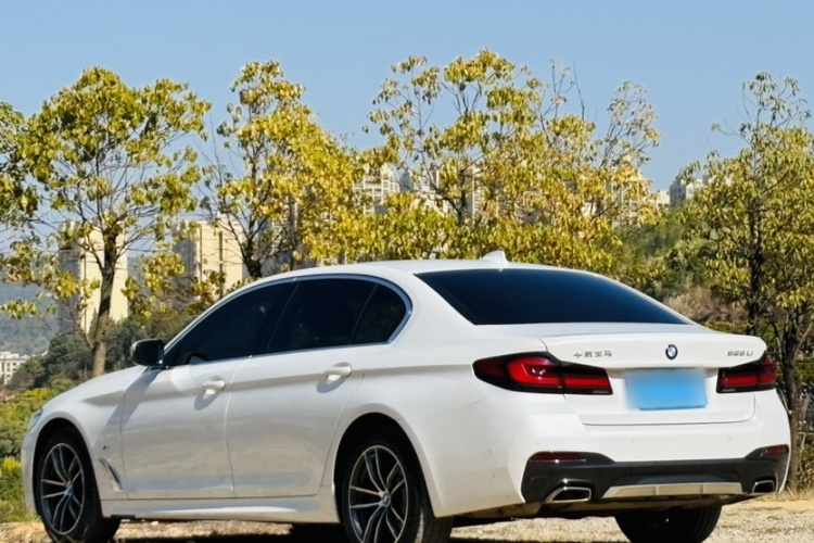 宝马5系 2021款 改款 525Li M运动套装车身外观6003