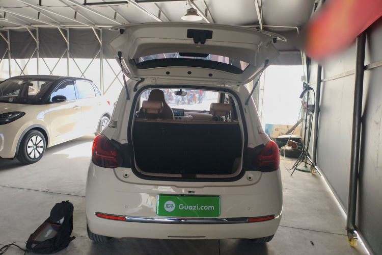 五菱汽车 五菱缤果 2025款 333km 悦享款机舱底盘23