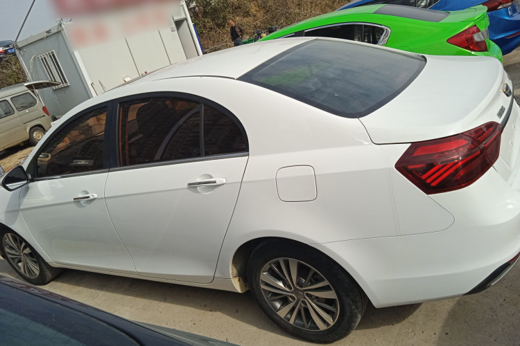 吉利汽车 帝豪 2018款 1.5L CVT向上互联版车身外观4