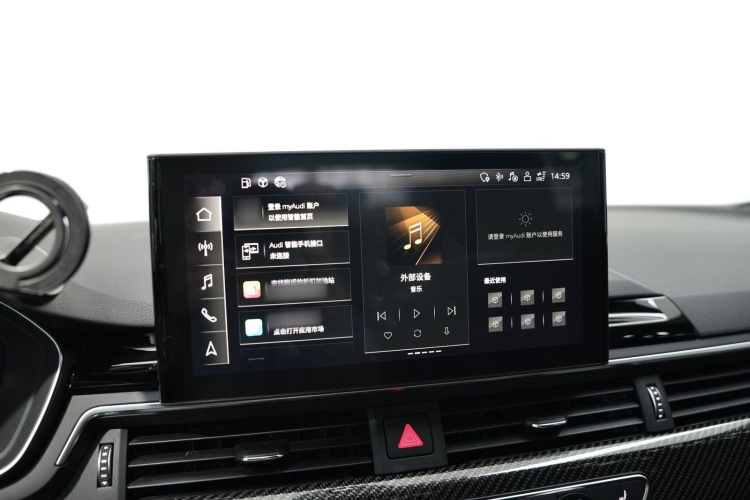 奥迪RS 5 2021款 RS 5 2.9T Sportback 暗金版中控内饰7003