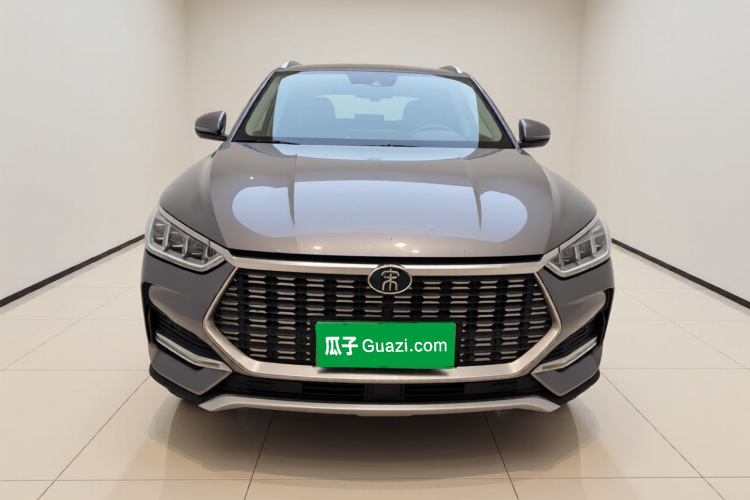 比亚迪 宋PLUS 2020款 1.5T 自动尊贵型车身外观2