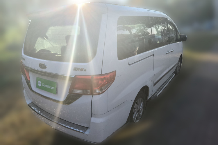 江淮瑞风 瑞风M4 2016款 2.0L 手动豪华智能型车身外观7