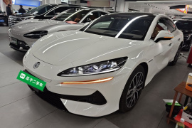 腾势Z9 2024款 1100km 四驱Max版