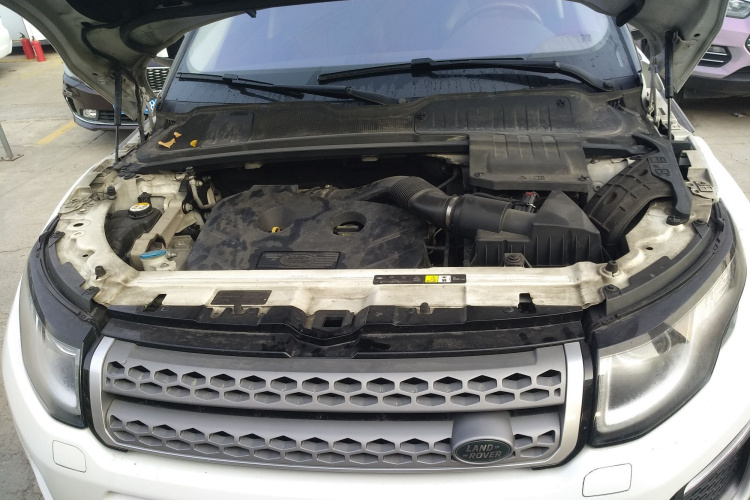 路虎 揽胜极光 2017款 2.0T SE 智耀版局部细节24