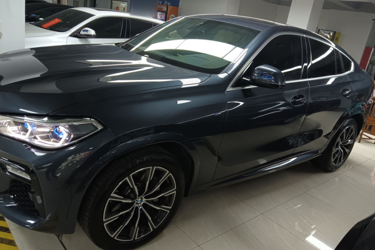 宝马X6 2020款 xDrive40i M运动套装车身外观4