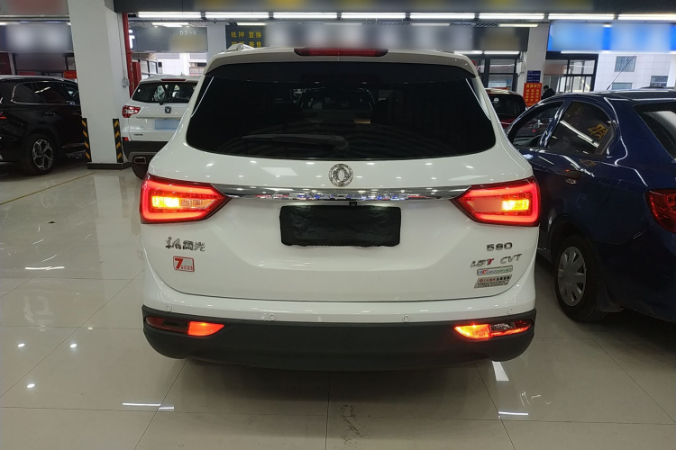 东风风光 风光580 2017款 改款 1.5T CVT豪华型车身外观6