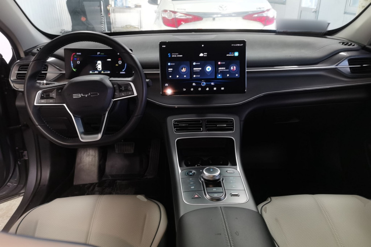 比亚迪 驱逐舰05 2023款 冠军版 DM-i 120KM 尊贵型中控内饰12