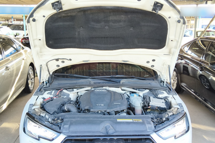 奥迪A4L 2017款 40 TFSI 时尚型局部细节24