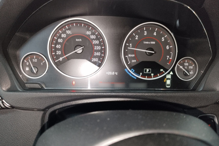 宝马3系 2017款 320Li M运动型局部细节14