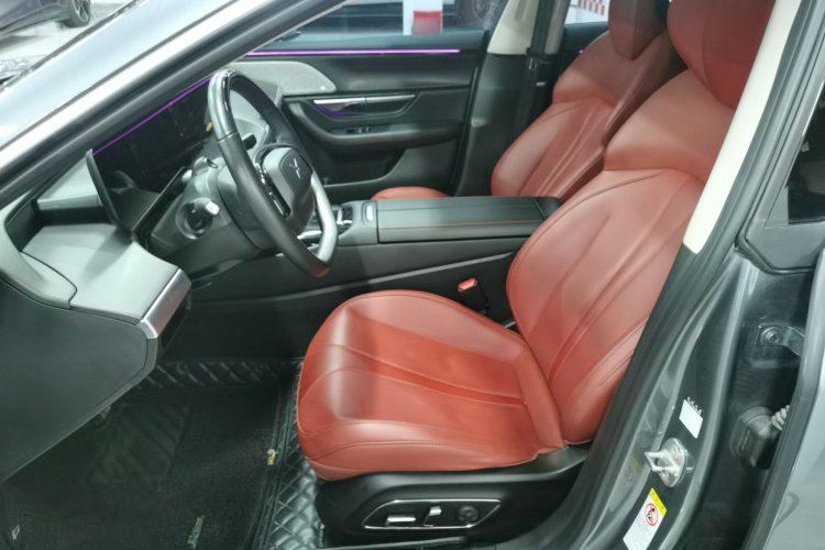 小鹏P7 2020款 670N中控内饰19