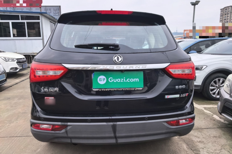 东风风光 风光580 2017款 1.5T 手动豪华型车身外观6