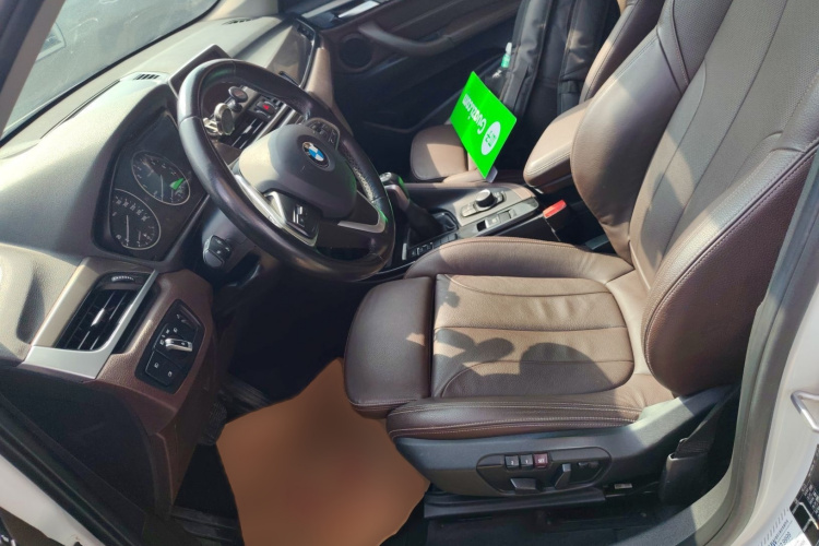 宝马X1 2018款 sDrive18Li 尊享型局部细节19