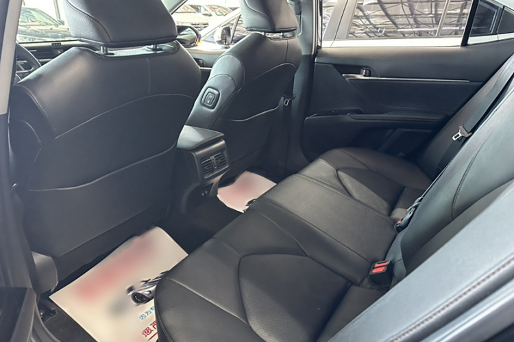 丰田 凯美瑞 2019款 改款 2.5G 豪华版中控内饰7003