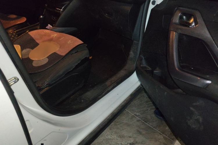 标致2008 2014款 1.6L 自动时尚版局部细节9005