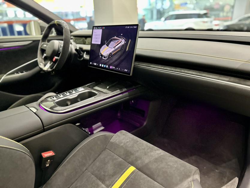 小米汽车 小米SU7 Ultra 2025款 Ultra