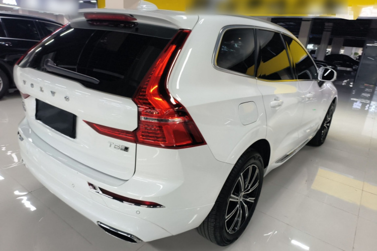 沃尔沃XC60 2020款 T5 四驱智远豪华版车身外观7