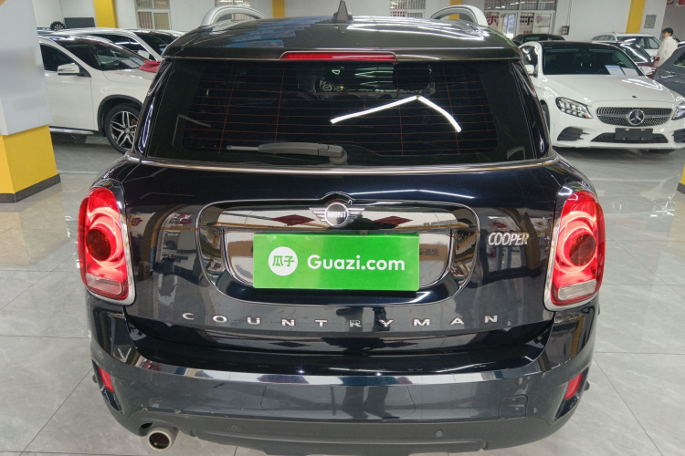 MINI Countryman 2020款 1.5T COOPER 鉴赏家车身外观6