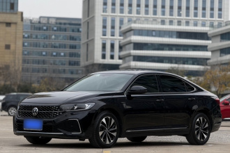 大众 帕萨特 2022款 330TSI 星空精英版